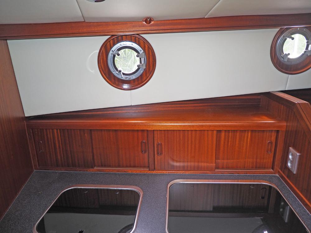 Vorschiff, Innenausstattung